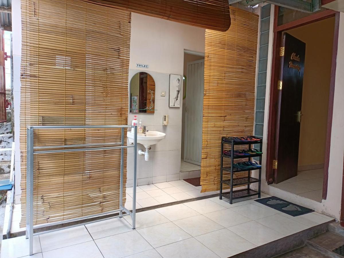 Chacha Homestay & Dormitory Ruteng Zewnętrze zdjęcie