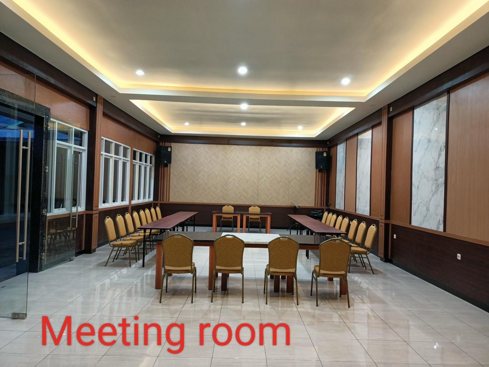 Chacha Homestay & Dormitory Ruteng Zewnętrze zdjęcie